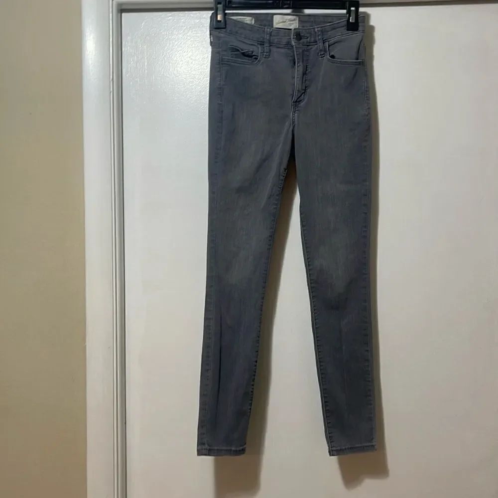 Universal thread high-rise skinny gray wash size 0/25R